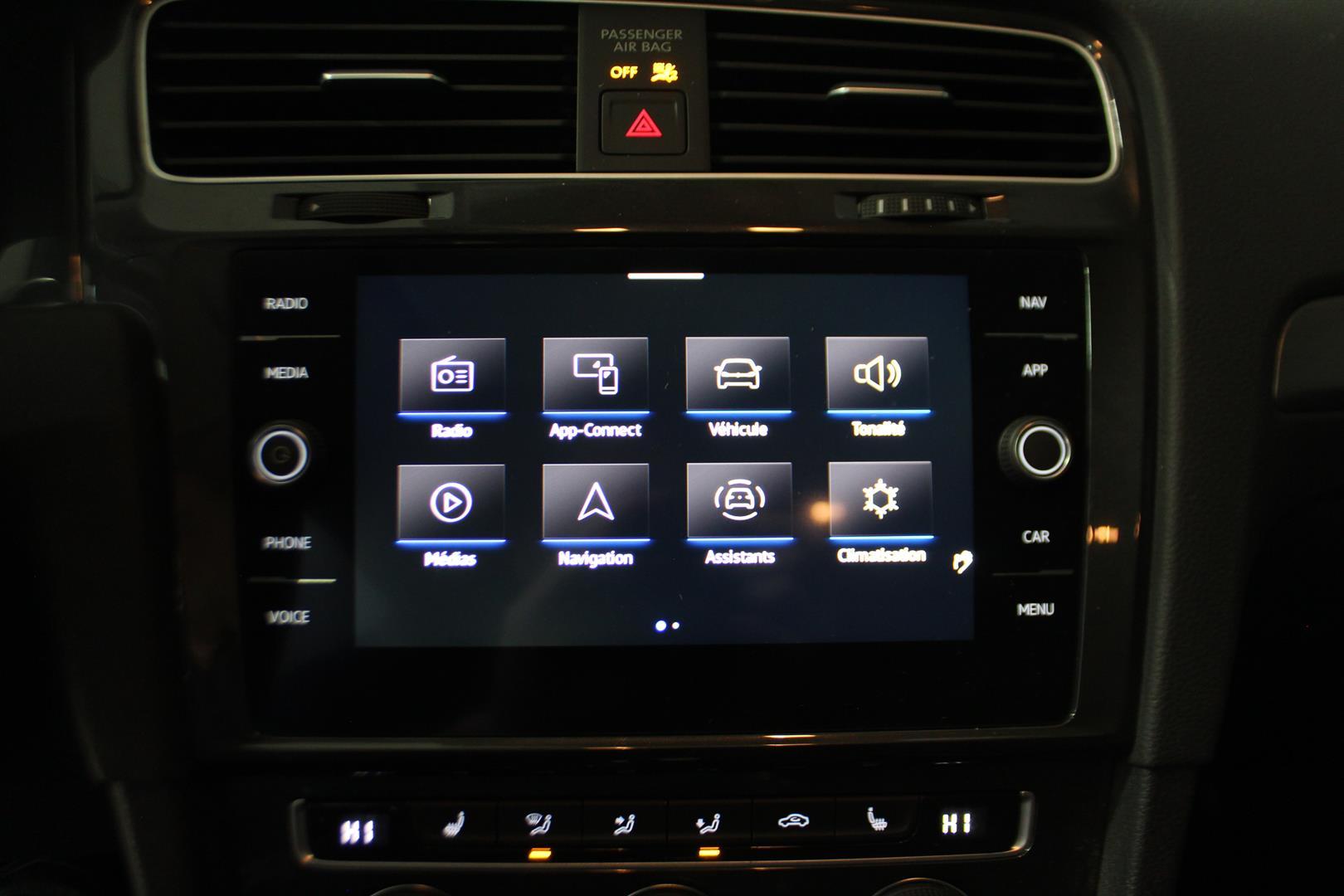 Volkswagen Golf 2021 - Image 22