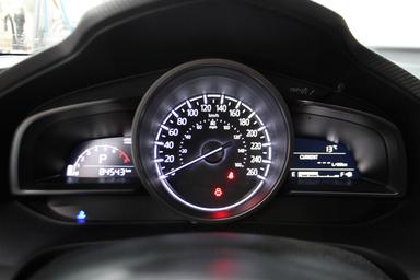 Mazda Mazda3 2018 - Thumbnail 14