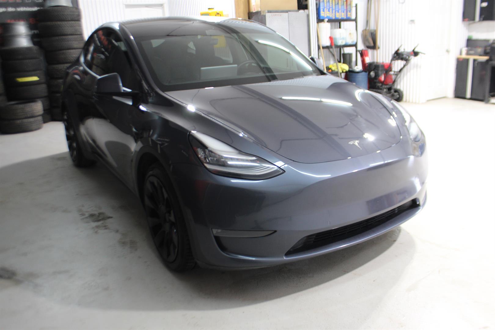 Tesla Model Y 2021 - Image 4