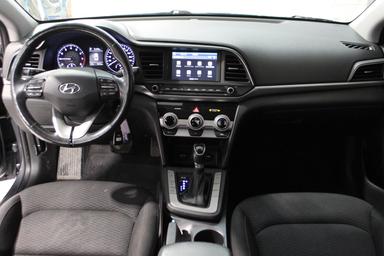 Hyundai Elantra 2019 - Thumbnail 12