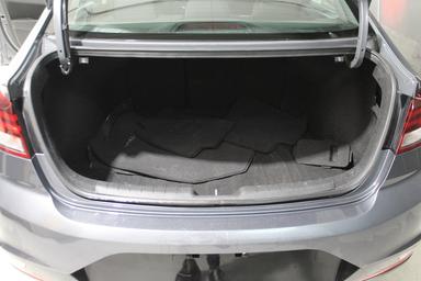 Hyundai Elantra 2019 - Thumbnail 27