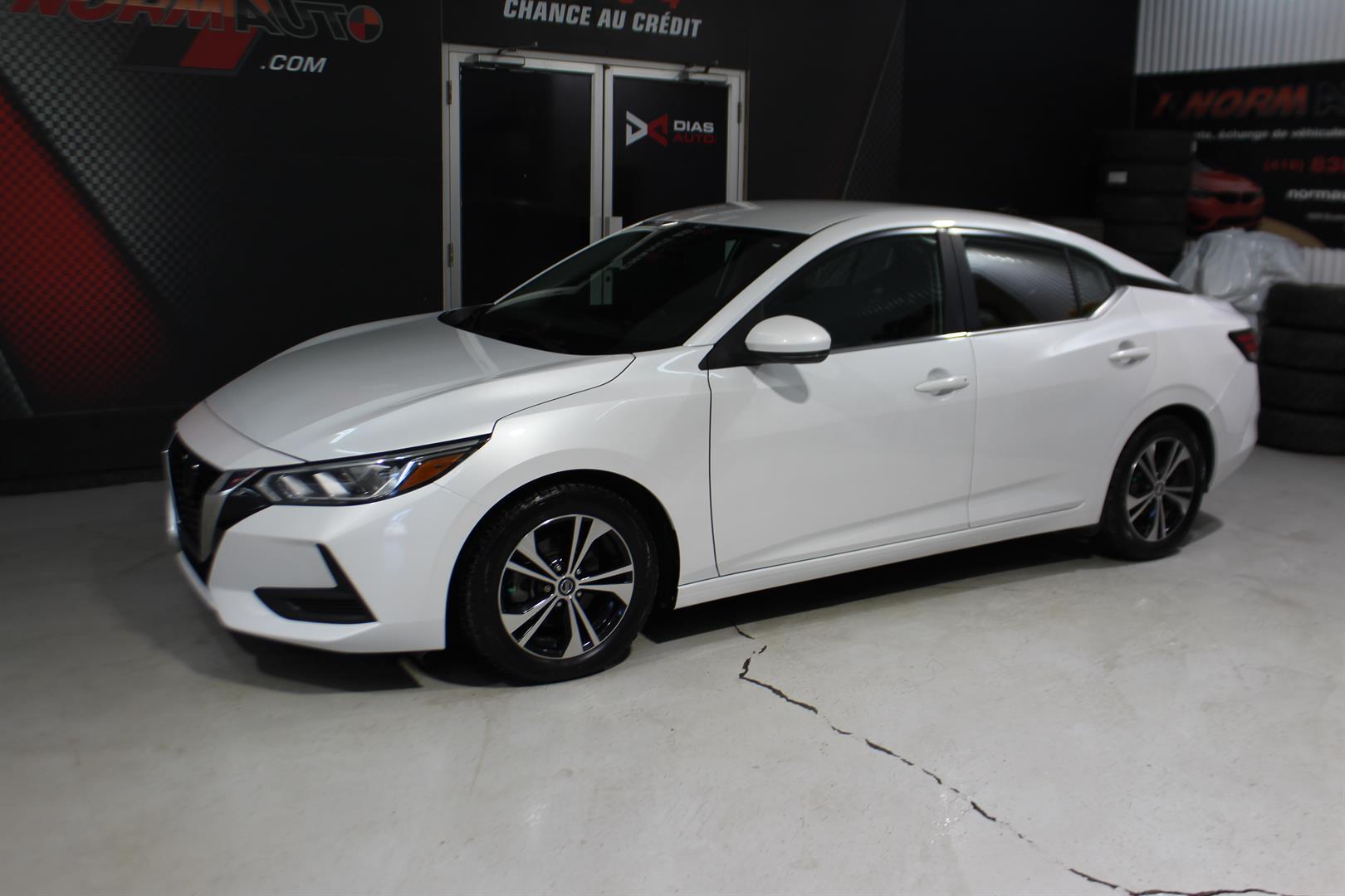 Nissan Sentra 2020 - Image 2