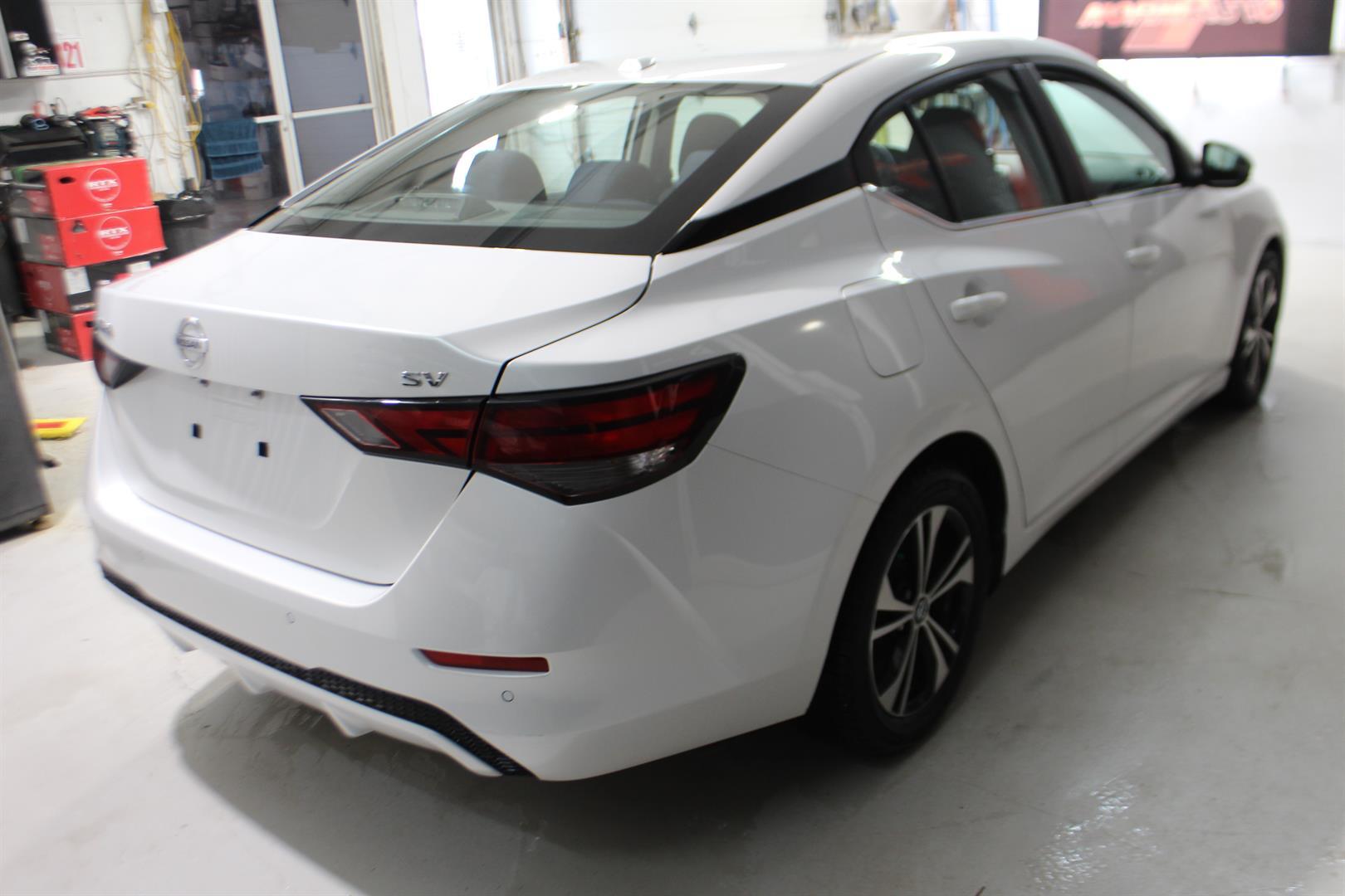 Nissan Sentra 2020 - Image 6