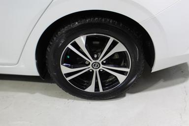 Nissan Sentra 2020 - Thumbnail 9