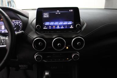 Nissan Sentra 2020 - Thumbnail 18