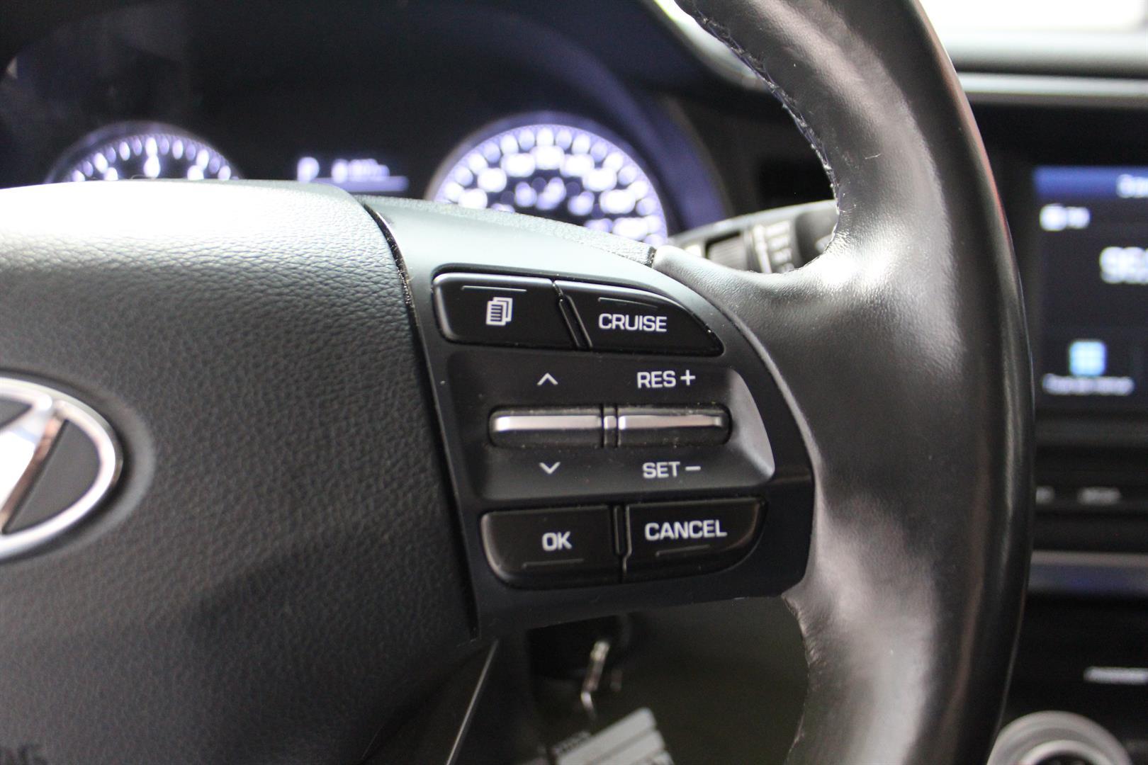 Hyundai Elantra 2020 - Image 16