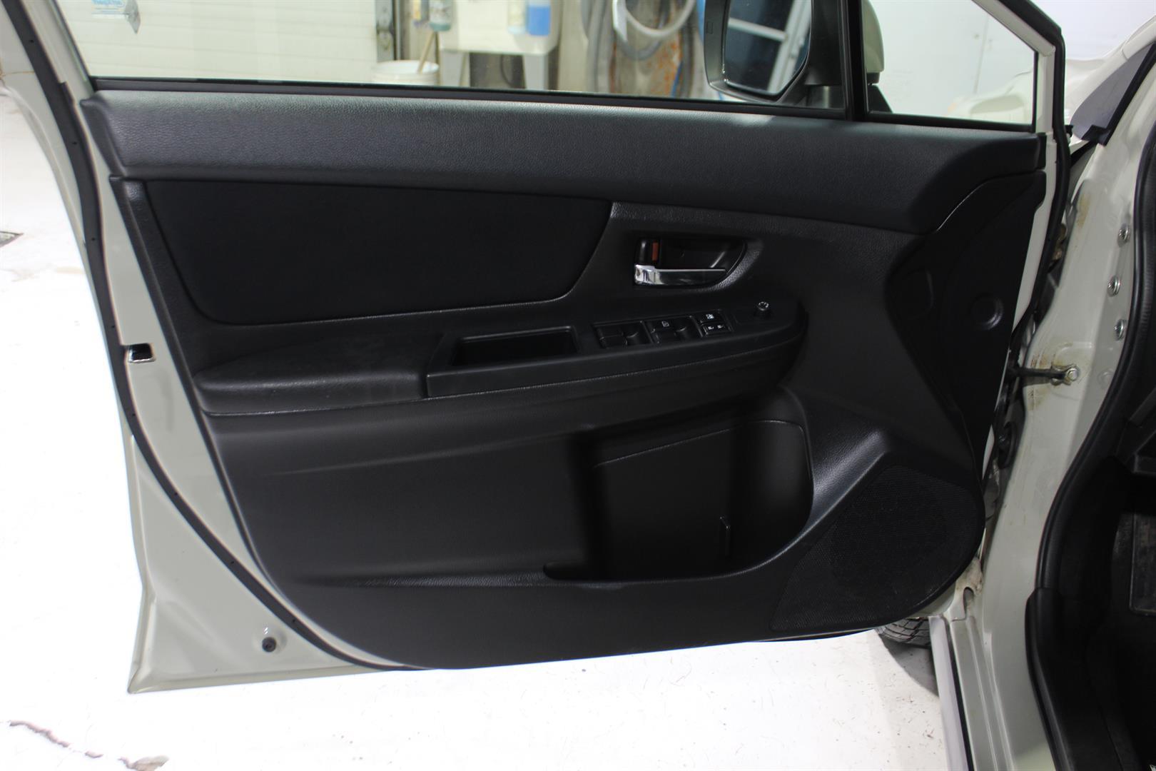 Subaru Xv Crosstrek 2013 - Image 9