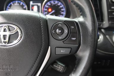 Toyota RAV4 2018 - Thumbnail 18