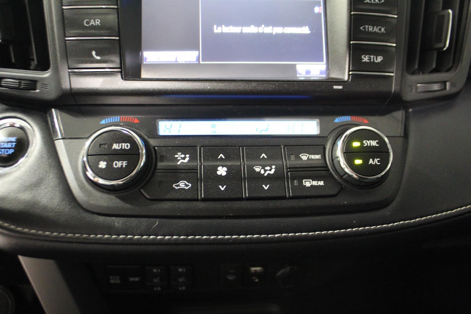 Toyota RAV4 2018 - Image 22