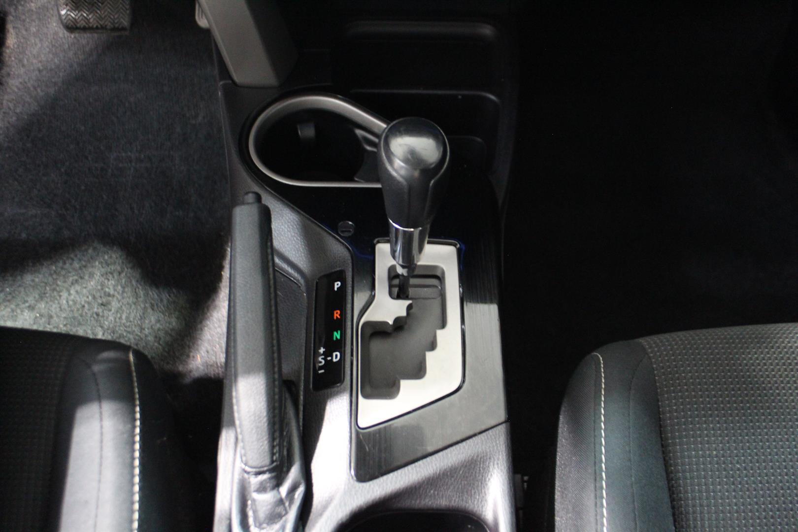 Toyota RAV4 2018 - Image 24