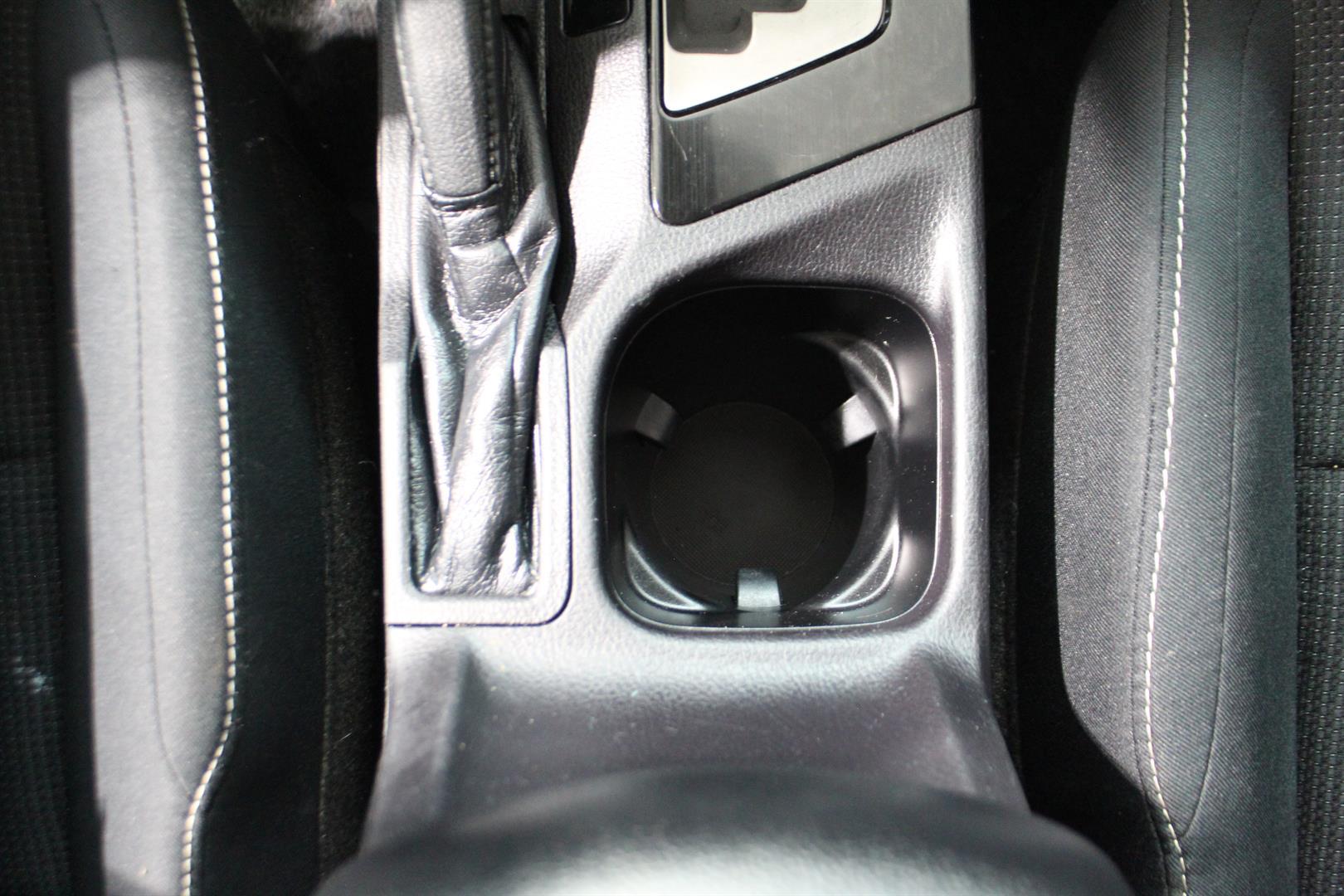 Toyota RAV4 2018 - Image 25