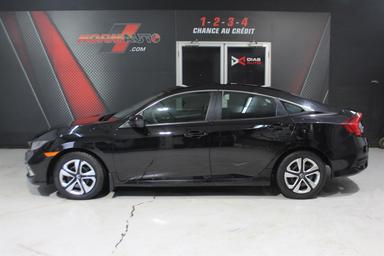 Honda Civic Sedan 2019 - Thumbnail 1