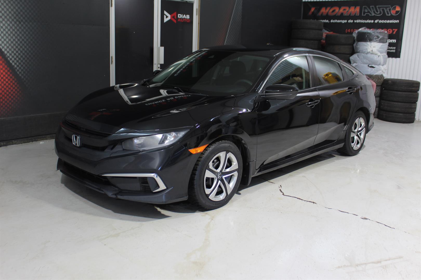 Honda Civic Sedan 2019 - Image 3
