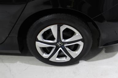 Honda Civic Sedan 2019 - Thumbnail 9