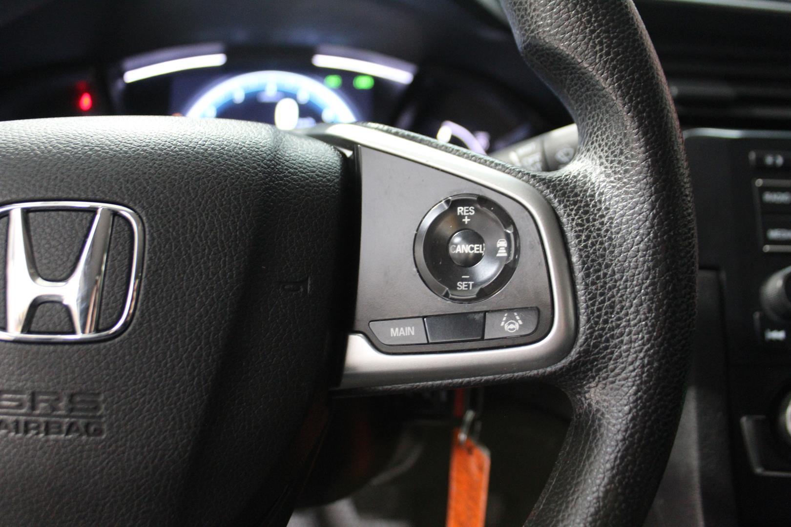 Honda Civic Sedan 2019 - Image 16