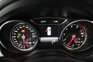 Mercedes-benz GLA 2019 - Thumbnail 18