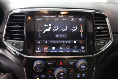 Jeep Grand Cherokee 2019 - Thumbnail 22