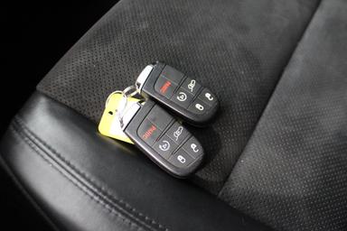 Jeep Grand Cherokee 2019 - Thumbnail 30