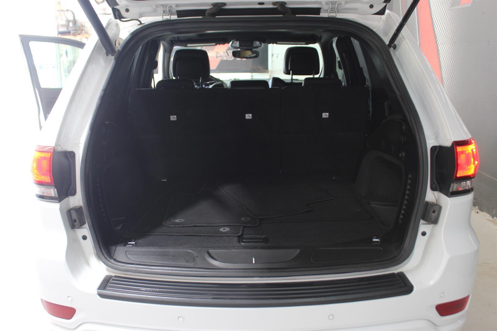 Jeep Grand Cherokee 2019 - Image 28