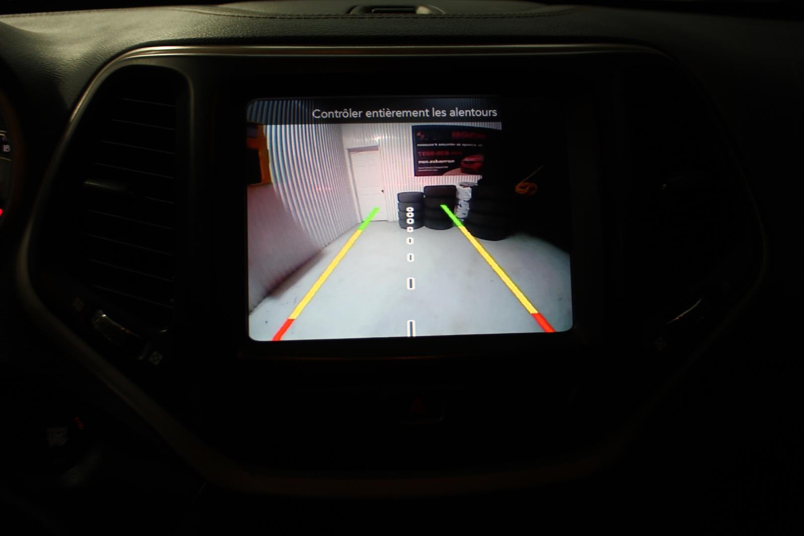 Jeep Cherokee 2016 - Image 18