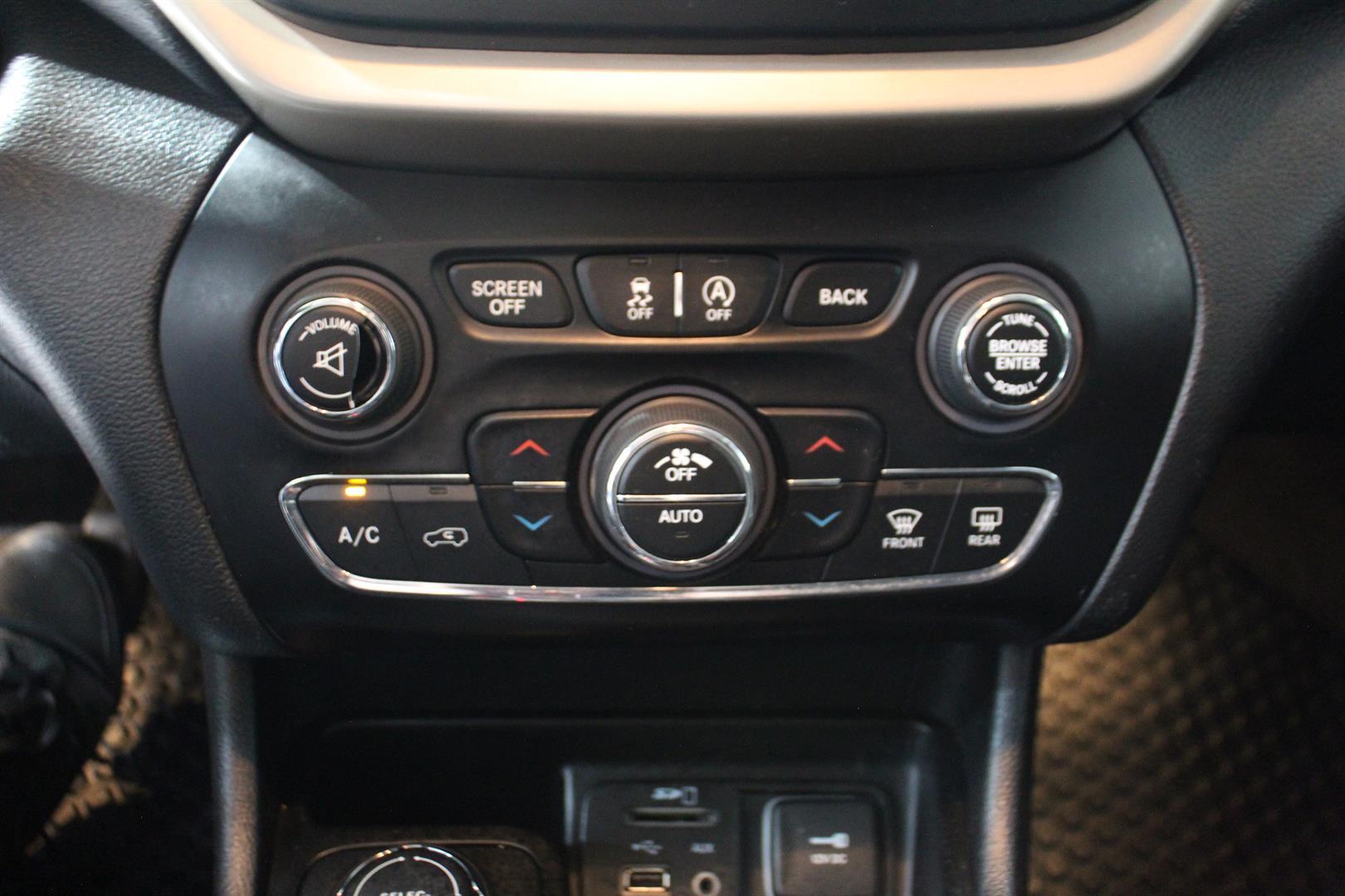 Jeep Cherokee 2016 - Image 21