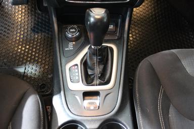 Jeep Cherokee 2016 - Thumbnail 23