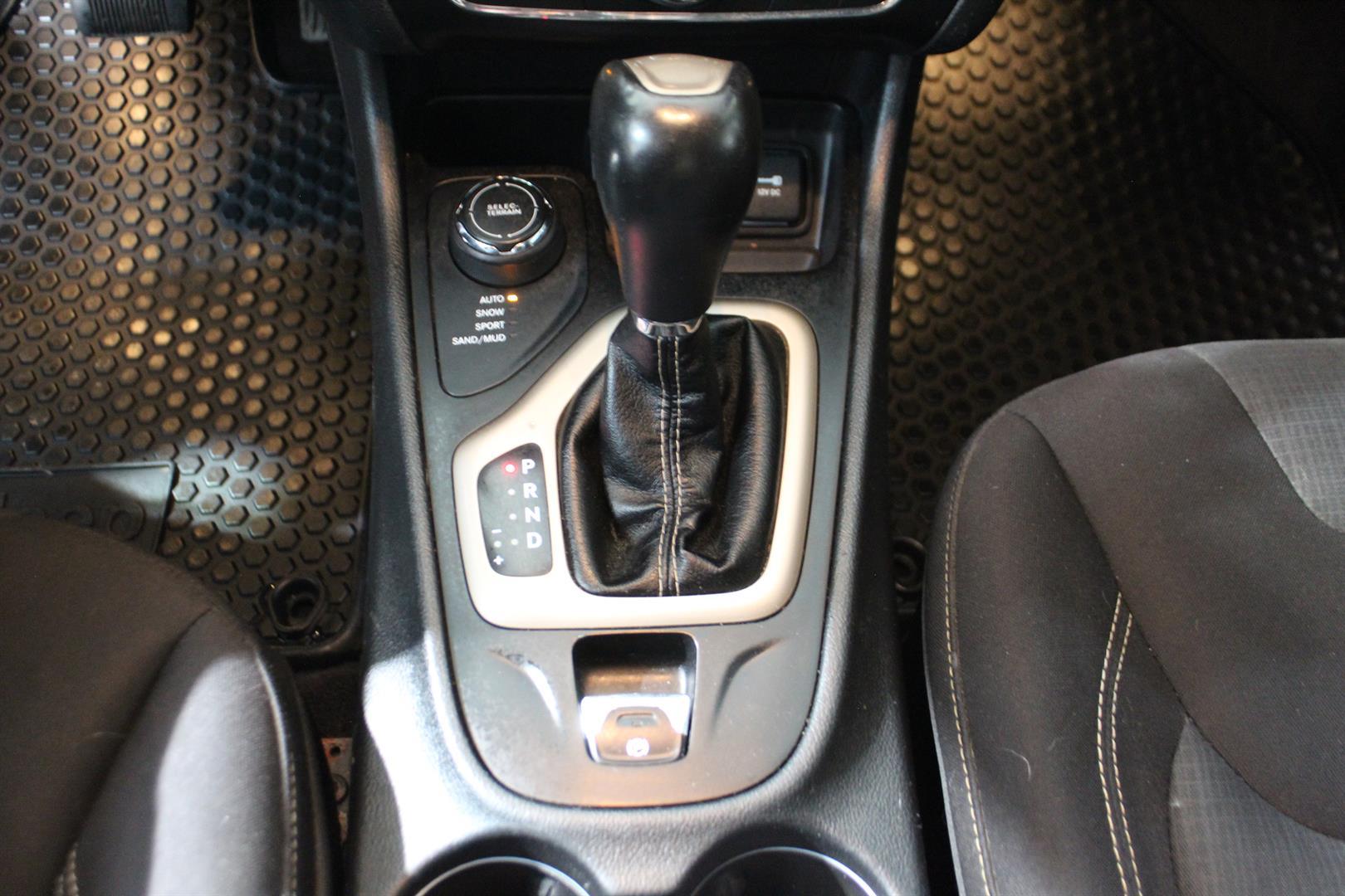 Jeep Cherokee 2016 - Image 23