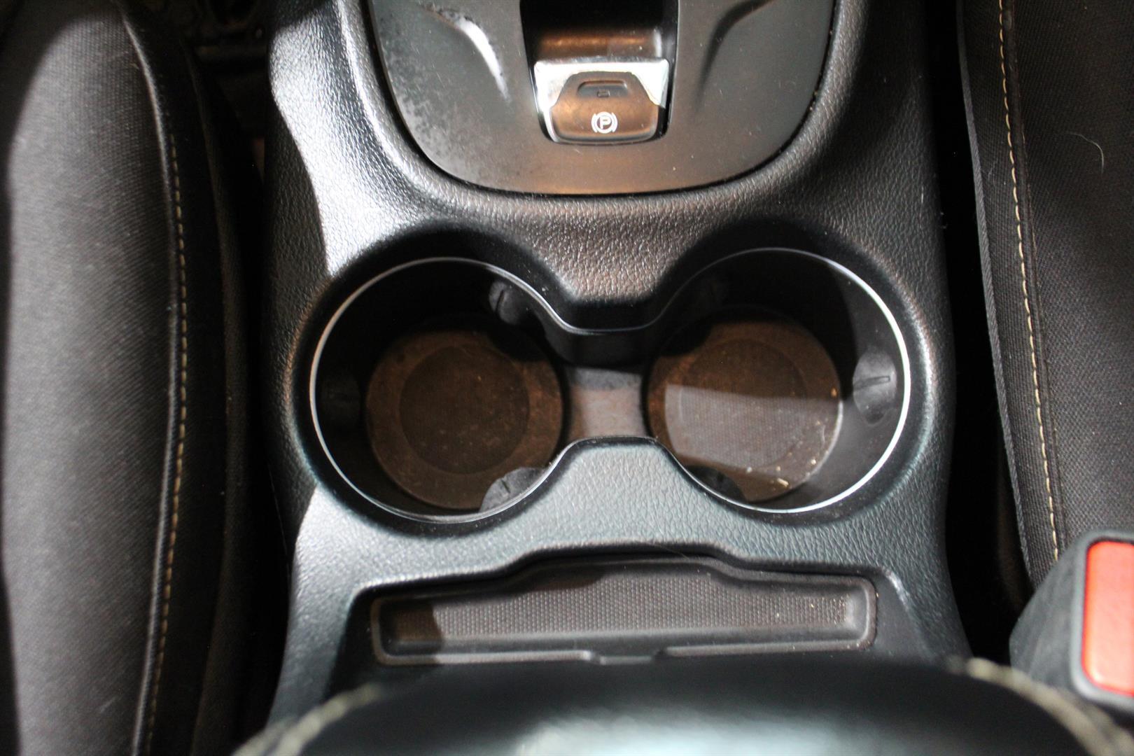 Jeep Cherokee 2016 - Image 24