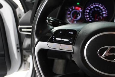 Hyundai Elantra 2021 - Thumbnail 13