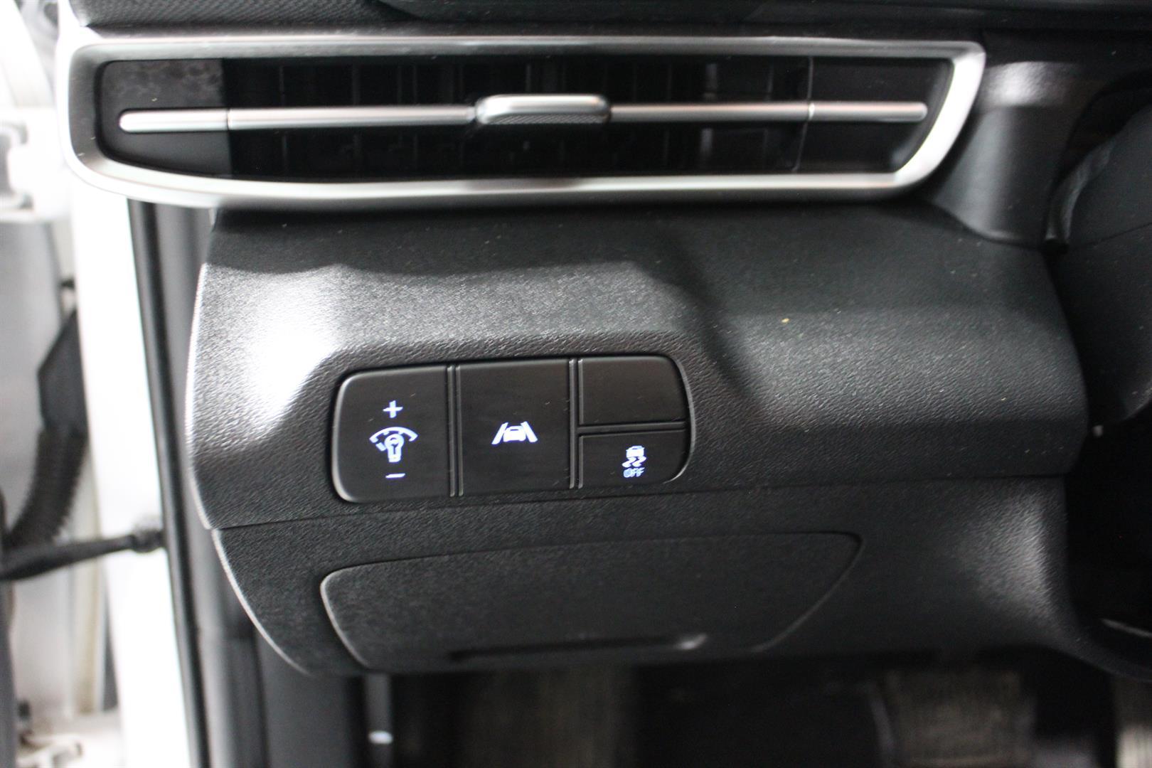 Hyundai Elantra 2021 - Image 10