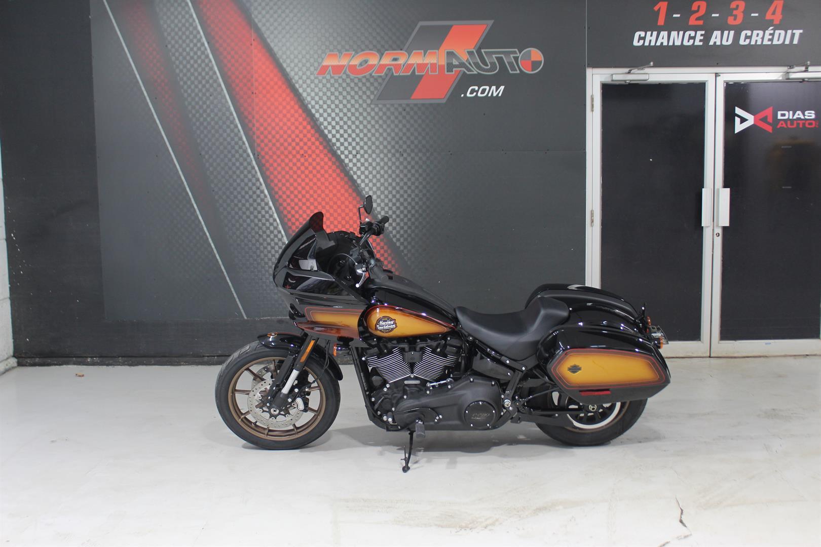 Harley Davidson FXST 2024 - Image 1