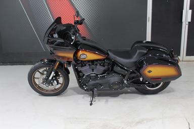 Harley Davidson FXST 2024 - Thumbnail 2