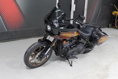 Harley Davidson FXST 2024 - Thumbnail 3