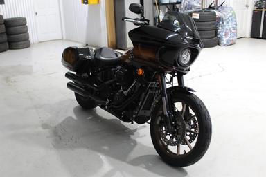 Harley Davidson FXST 2024 - Thumbnail 4