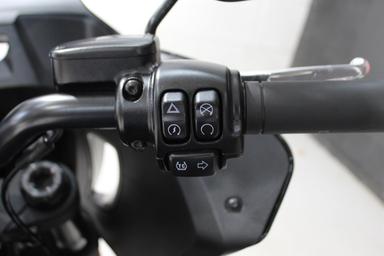 Harley Davidson FXST 2024 - Thumbnail 9