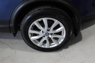 Nissan Qashqai 2021 - Thumbnail 9