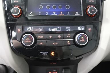 Nissan Qashqai 2021 - Thumbnail 23