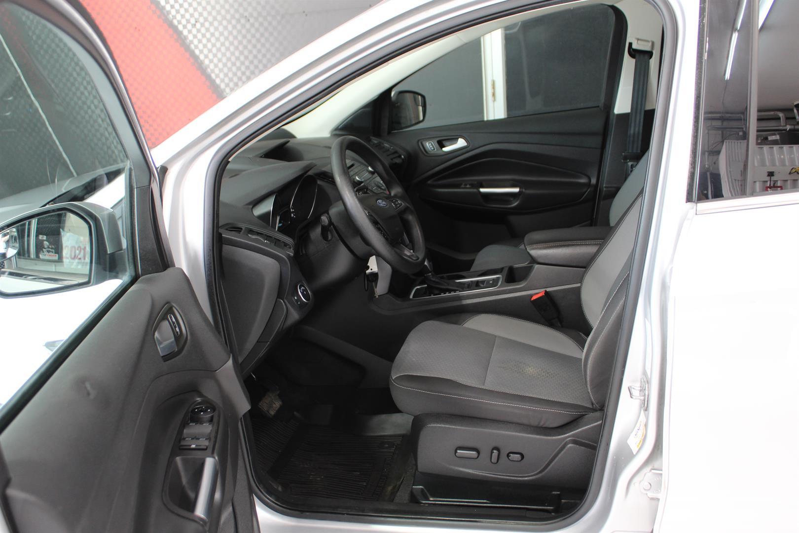 Ford Escape 2018 - Image 11