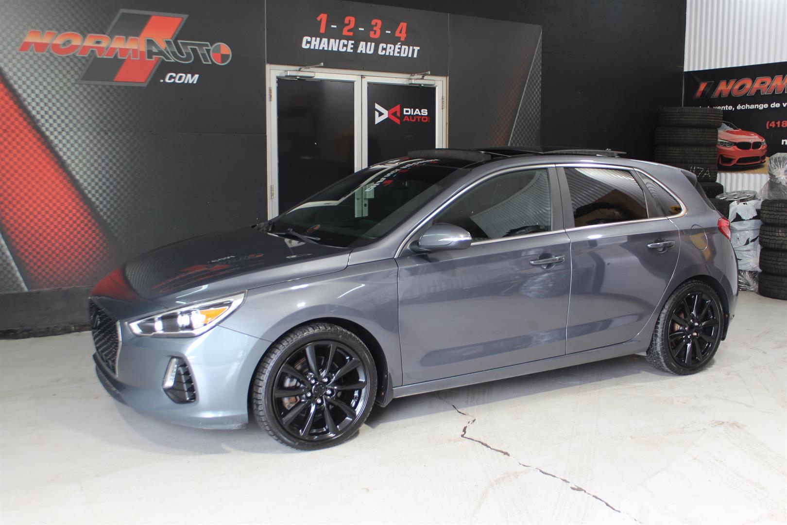 Hyundai Elantra Gt 2018 - Image 2