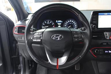 Hyundai Elantra Gt 2018 - Thumbnail 16