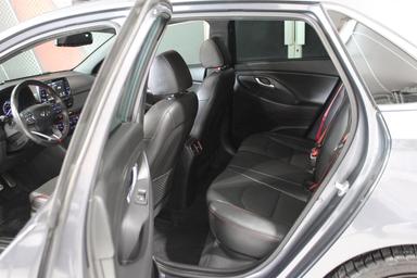 Hyundai Elantra Gt 2018 - Thumbnail 29