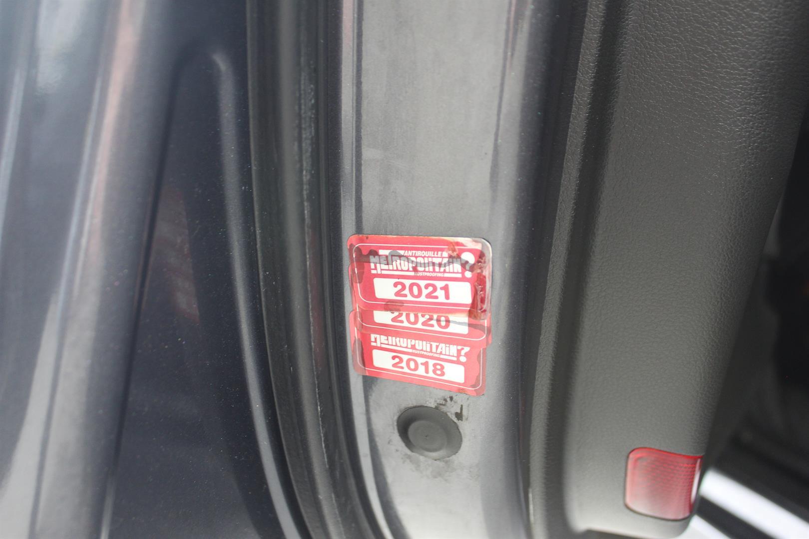 Hyundai Elantra Gt 2018 - Image 33