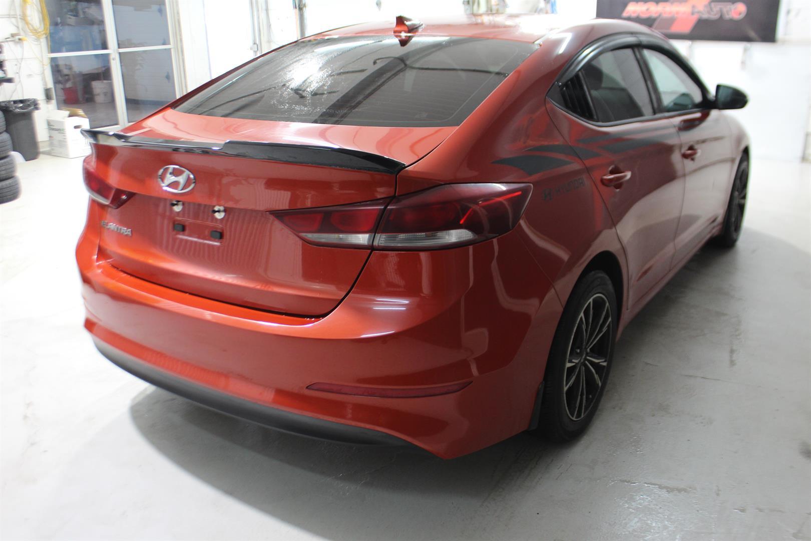 Hyundai Elantra 2018 - Image 6