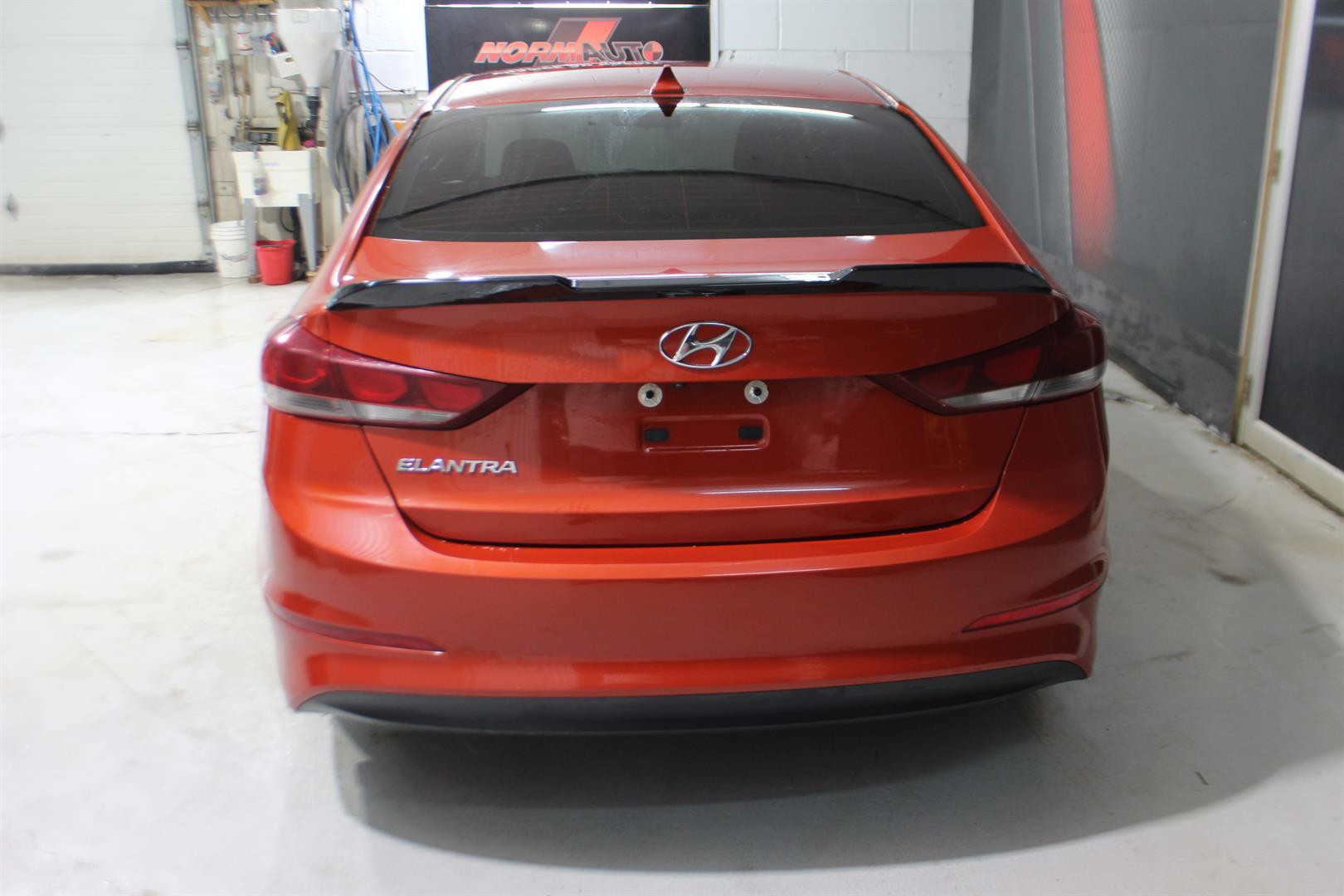 Hyundai Elantra 2018 - Image 7