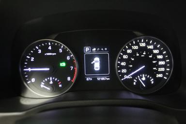 Hyundai Elantra 2018 - Thumbnail 17