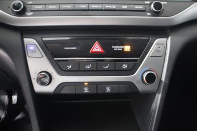 Hyundai Elantra 2018 - Thumbnail 21