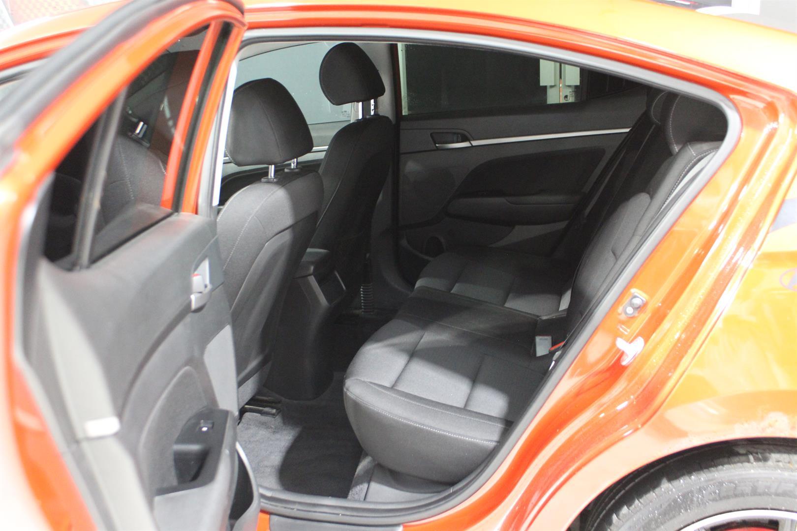 Hyundai Elantra 2018 - Image 25