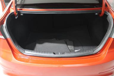 Hyundai Elantra 2018 - Thumbnail 26