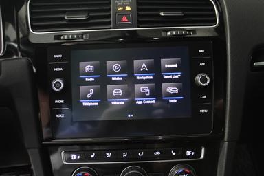 Volkswagen Golf R 2018 - Thumbnail 18