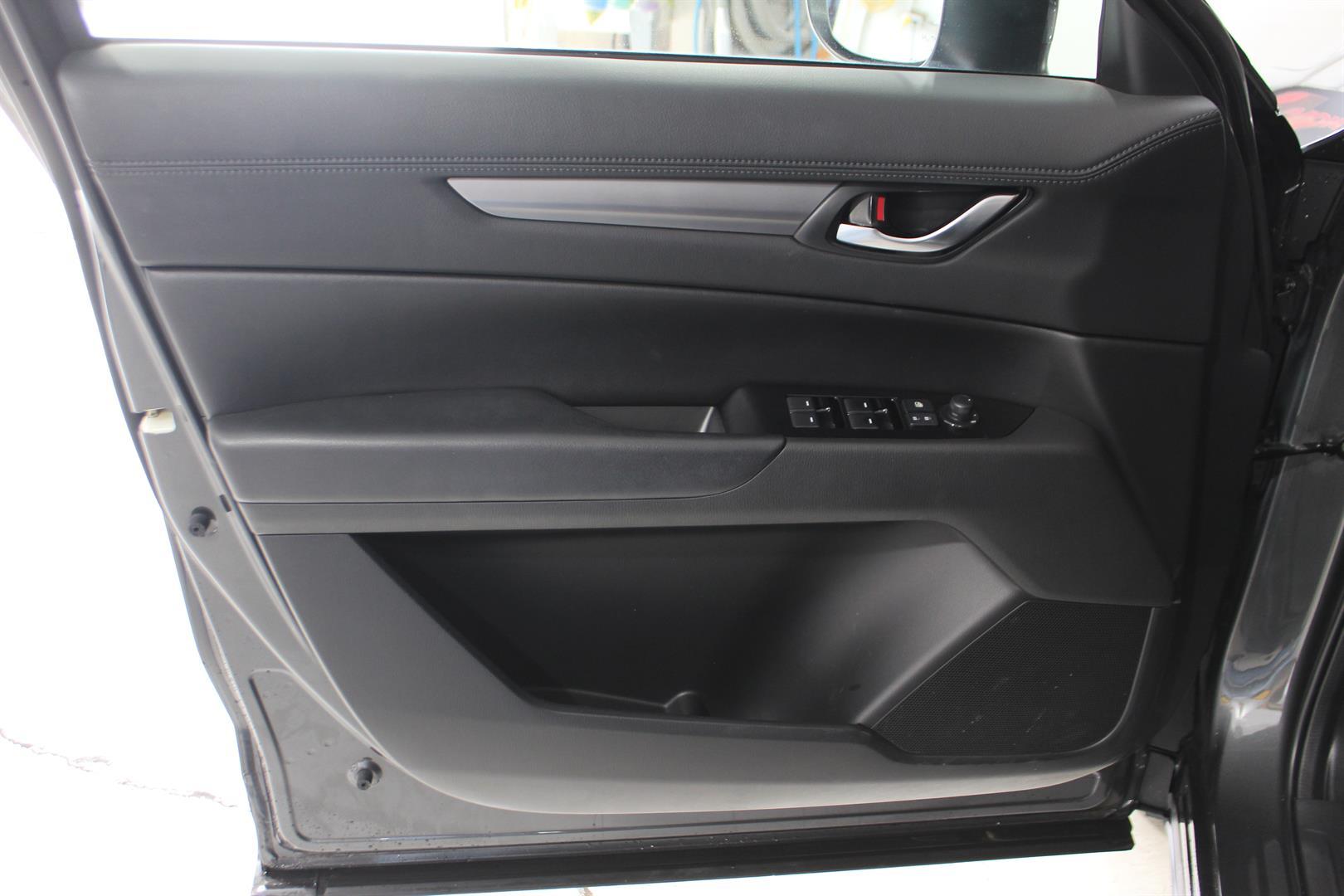 Mazda CX-5 2021 - Image 9